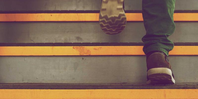 商务服务新视野：通过人力资源整合与商业合作构建企业内部人才市场